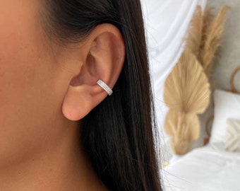 Thick 925 Silver Ear Cuff With Sparkling Zirconia – Trendy