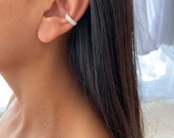 Thick 925 Silver Ear Cuff With Sparkling Zirconia – Trendy