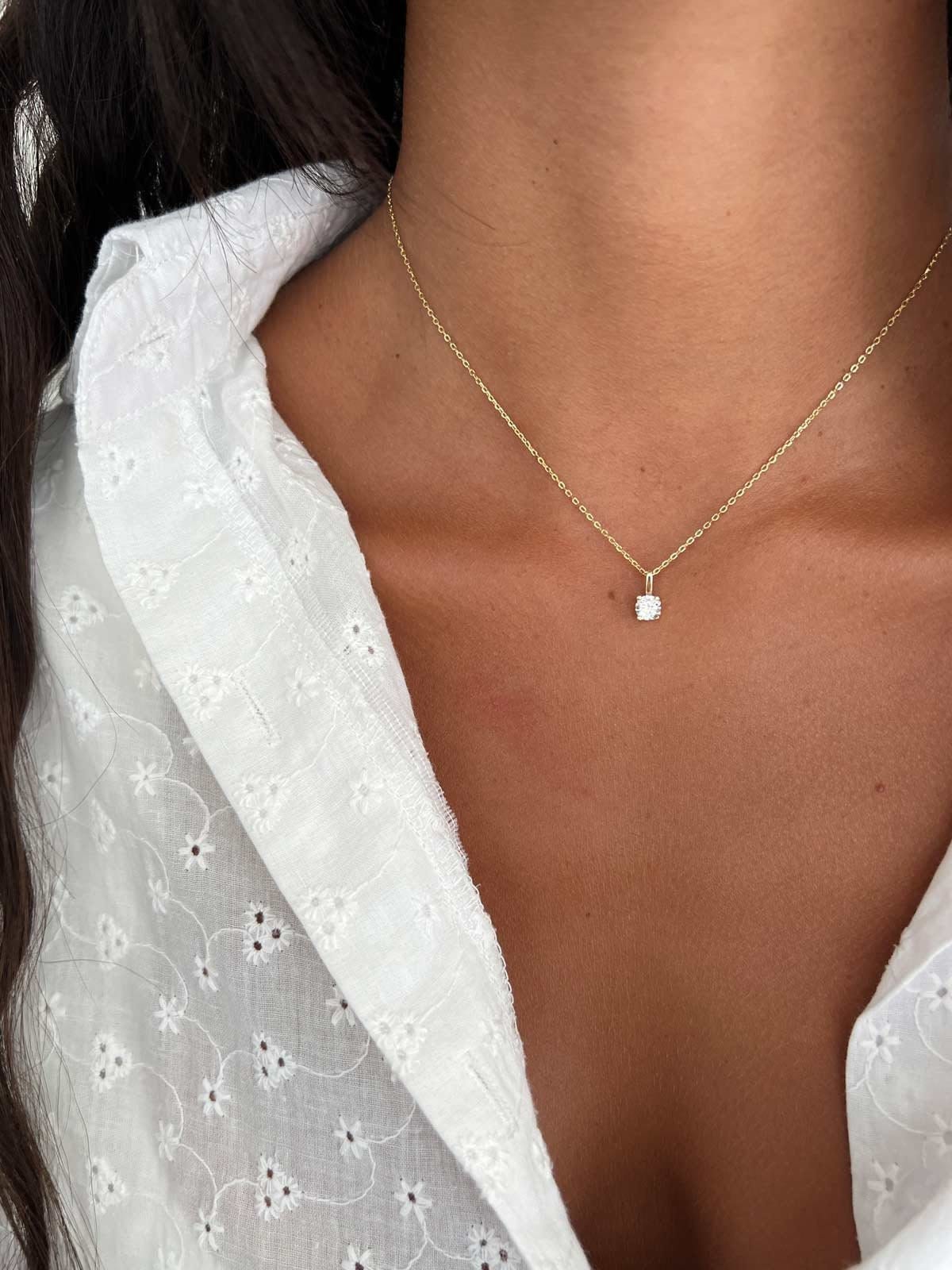 Pancert Delicado Collar De Diamantes Para Mujer, Chapado En Oro De 14 Quilates, Con Circonita Cúbica Cuadrada, Collar De Diamantes De Imitación De Imitación Delicada, Cadena De Pétalos De Hoja