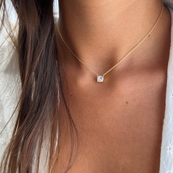 Diamond Solitaire Choker Necklace, 14k Gold or Rose over Sterling Silver 925 with Cubic zirconia
