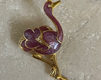 Beautiful little ostrich brooch with small stones
