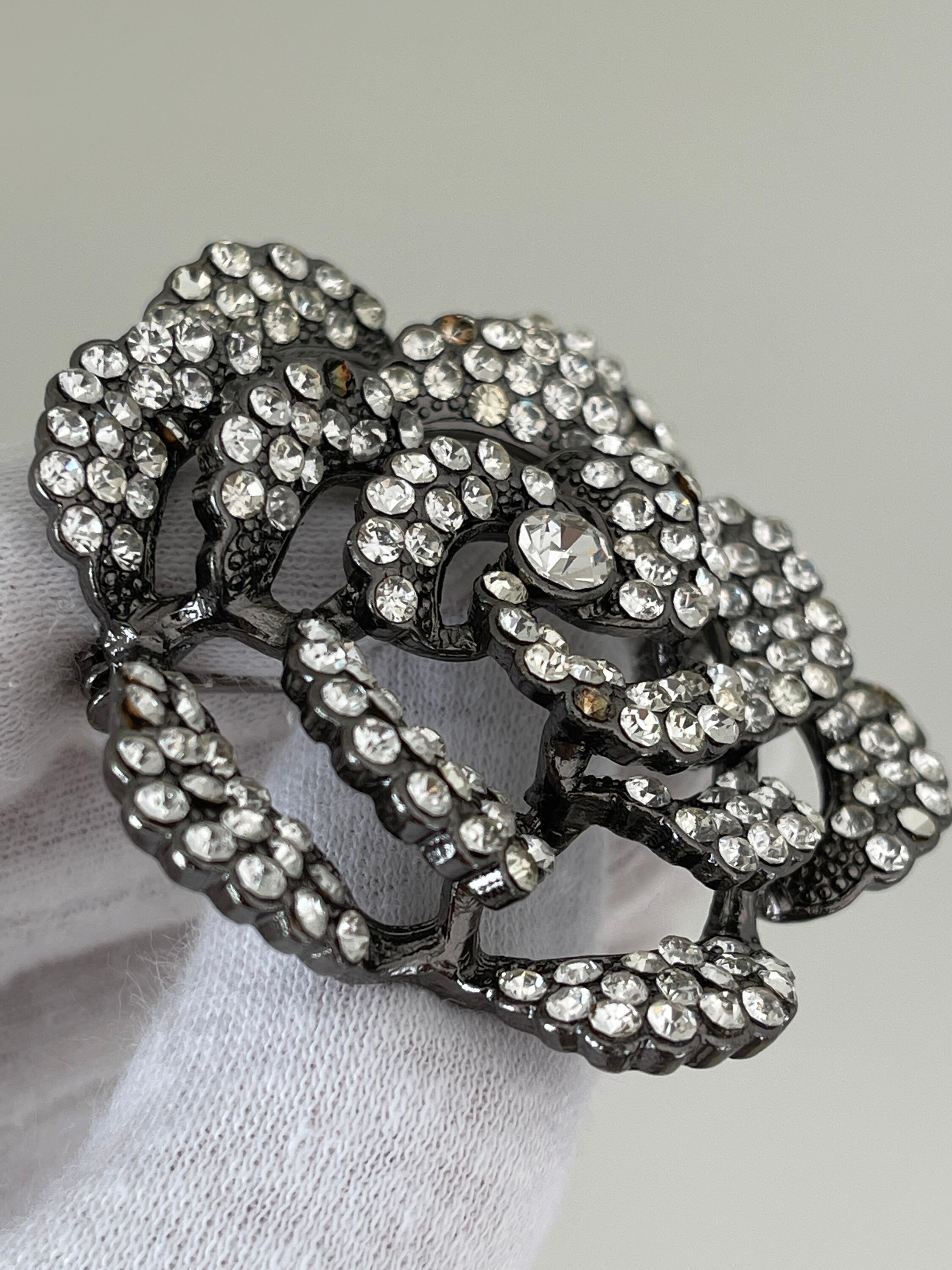 Broche Vintage Feuille Florale En Cristal Argenté - Bijou Ancien, Très Bon état