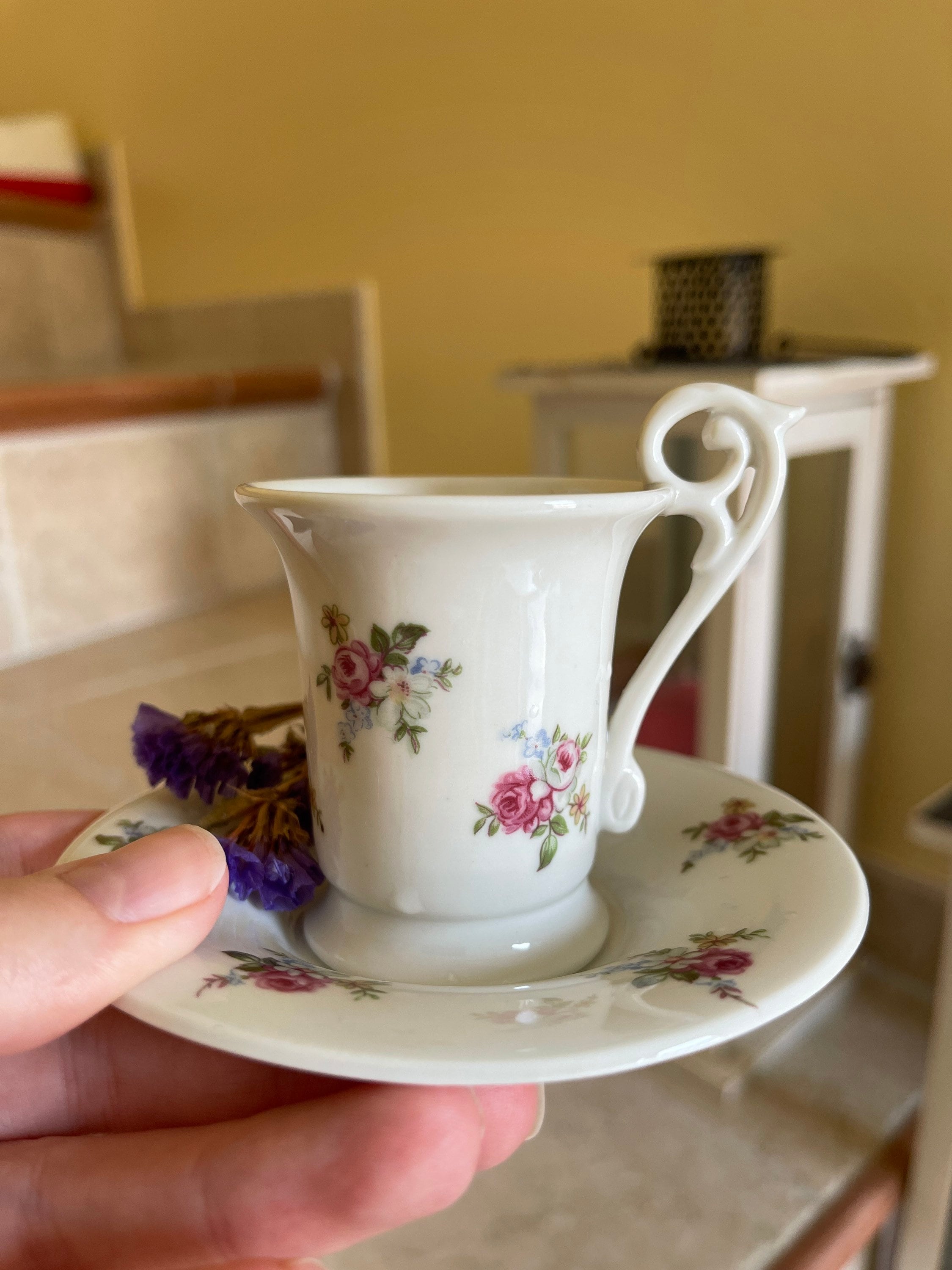 Porcelain Cup Kahla vintage porcelain collectibles