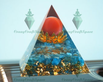 Orgonite Pyramid: Red Agate, Apatite, Copper Flower