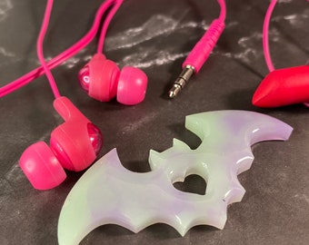 Headphone holder - bat