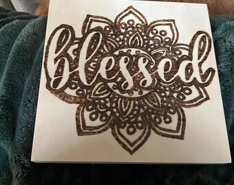 Letrero grabado en madera - Bendito Mandela, inspiración cristiana, único, hecho a mano
