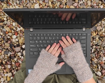 Mitaines d'hiver pour femmes tricotées à la main, beige