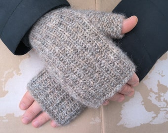 Soft Alpaca Fingerless Gloves for Men Beige