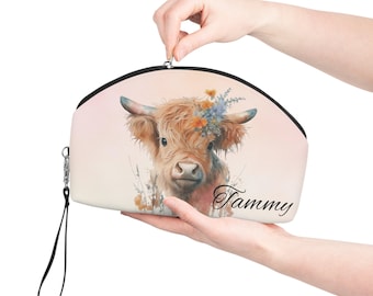 Personalized Watercolor Floral Highland Cow Makeup Bag Cowgirl Bag Farmhouse Cosmetic Bag Western Travel Bag Cow Gift Ideas Wristlet Purse