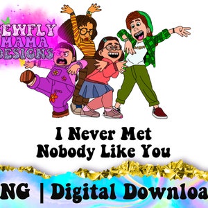 Può includere: Download digitale di un'illustrazione di cartoni animati con quattro amici con il testo "Sewfly Mama Designs" e "I Never Met Nobody Like You". L'illustrazione presenta una combinazione di colori rosa, viola, verde e rosso.