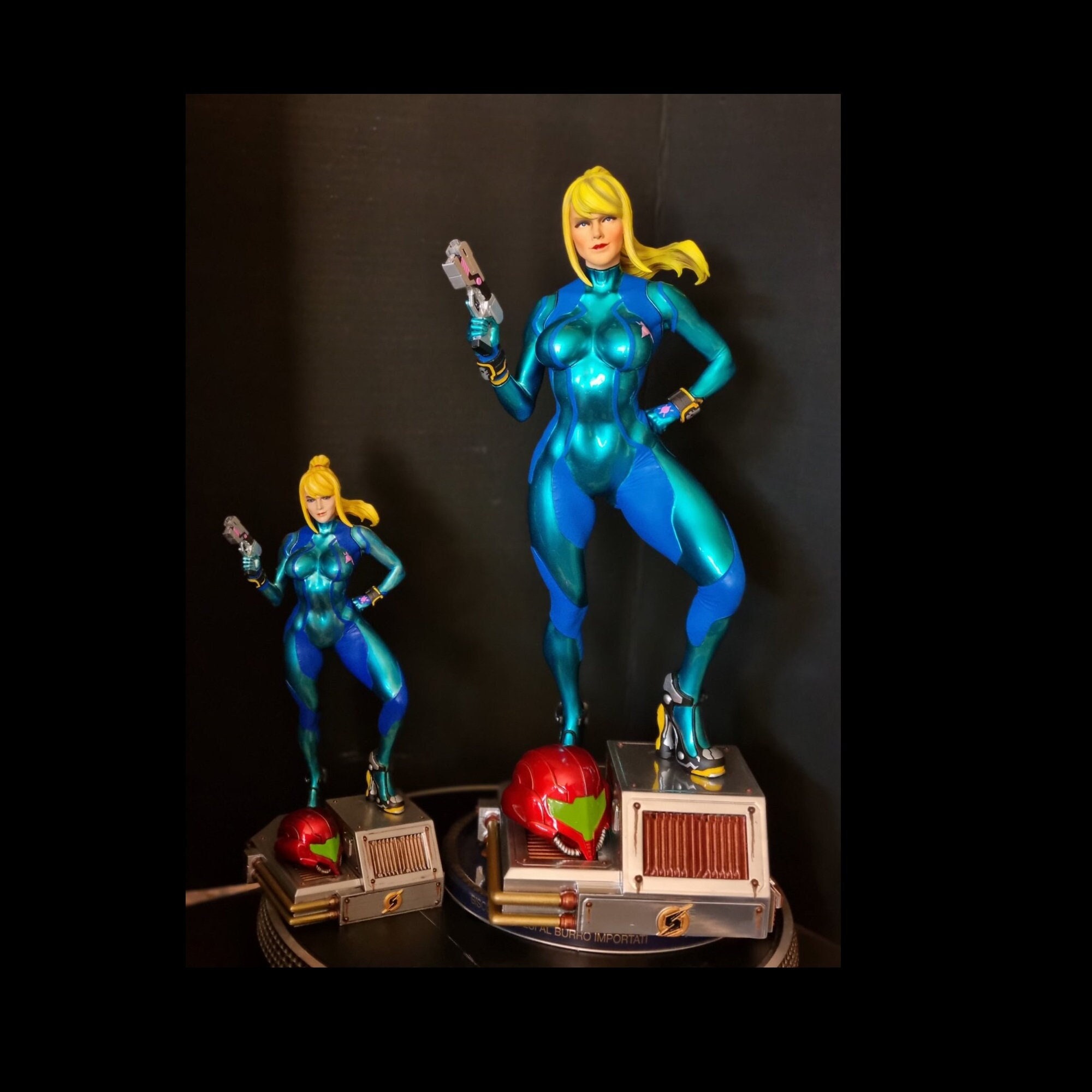 サムス・アラン メトロイドゼロスーツ スタチュー 1/8 および 1 サムス・アラン メトロイドゼロスーツ スタチュー 1/8 および 1