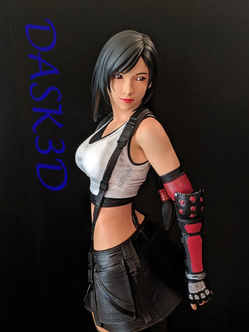 Tifa Lockhart Final Fantasy resin statue commision 1/16, 1/8, 1/4 scale diy kit or fully painted 