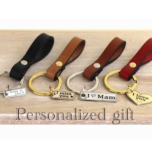 Personalized leather Keychain - Customized Leather Keychain -  Gift For Him - Gift For Her- Key fobs - Leather custom keychain