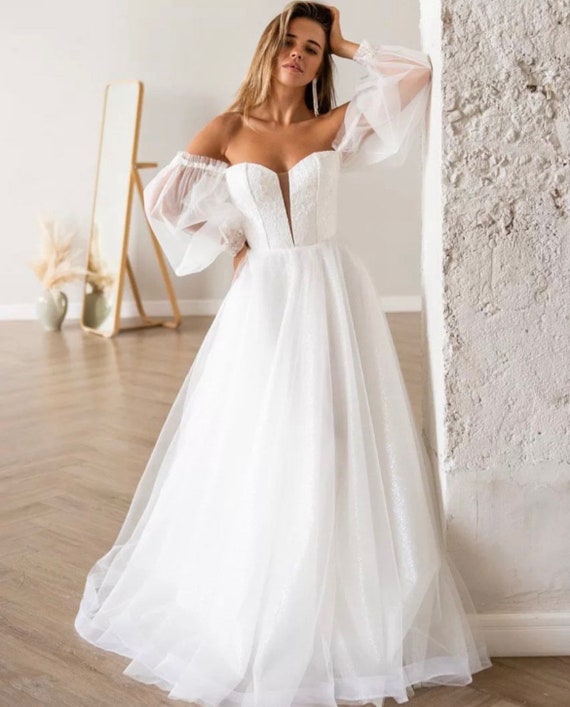 Off the Shoulders Wedding Dress Long Sleeves Wedding Dress - Etsy