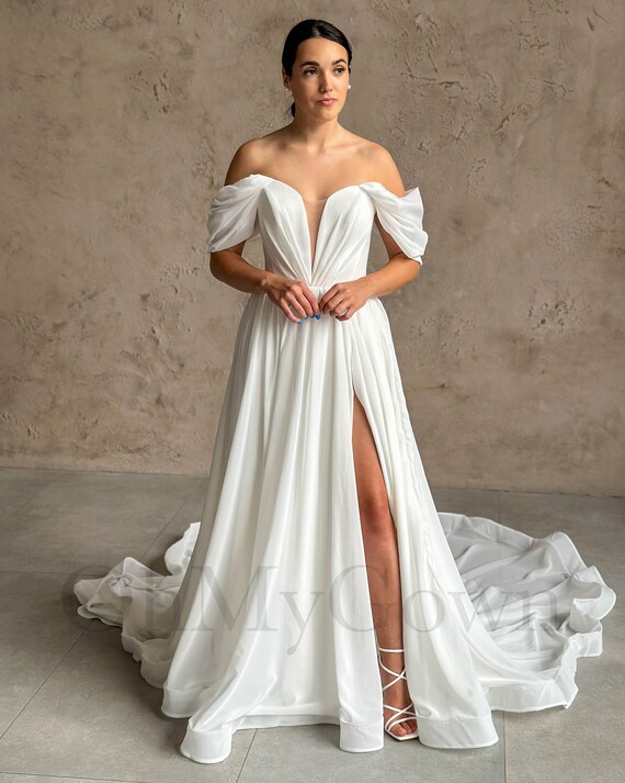 A line slit dress hot sale