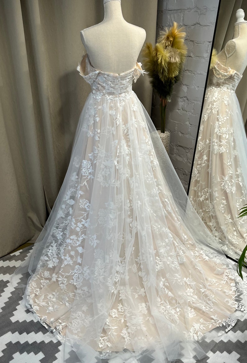 Boho Wedding Dress A Line Wedding Dress Lace Wedding Dress Etsy