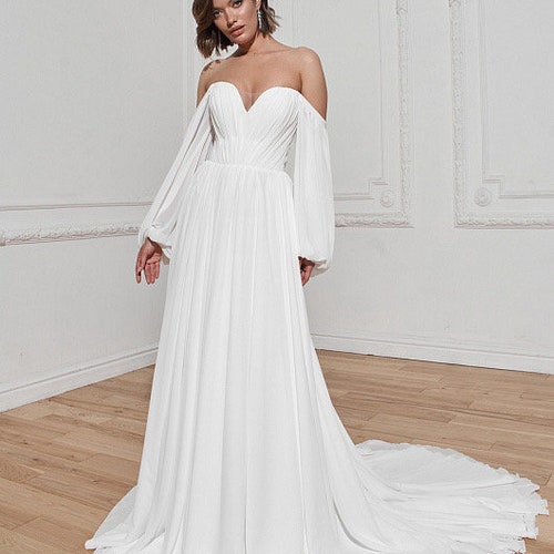 Long Sleeves Wedding Dress Minimalist Wedding Simple Beach - Etsy