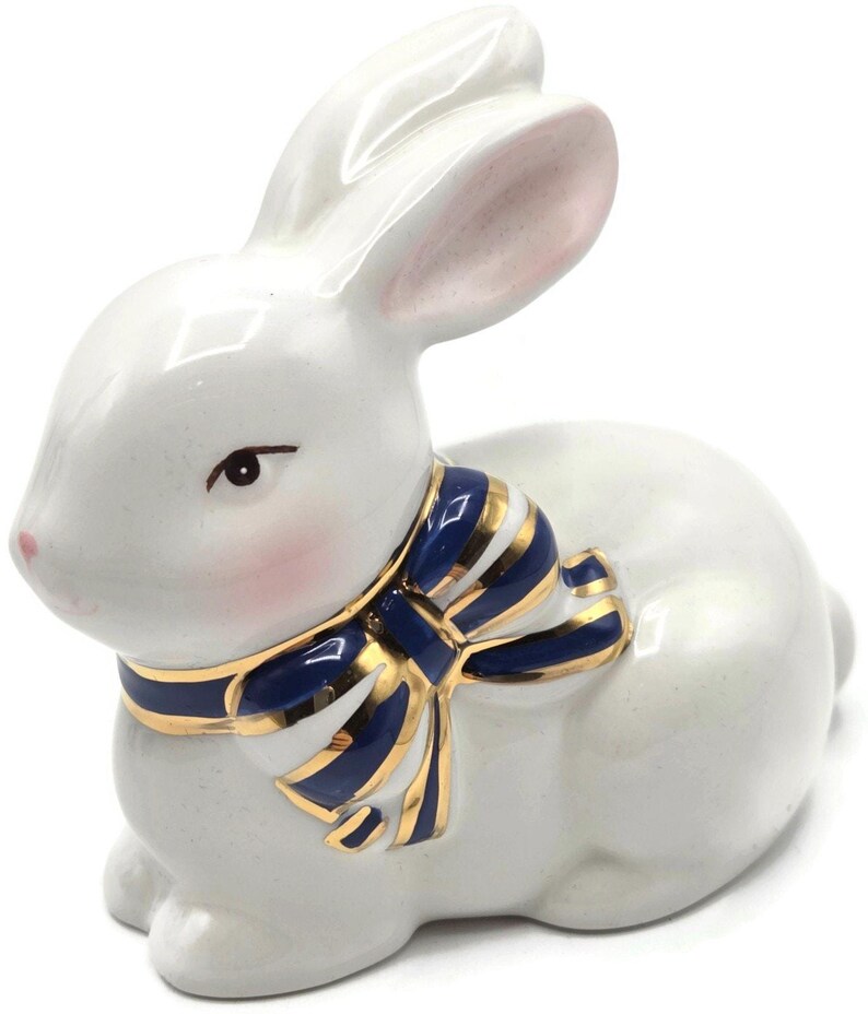 Juego de pesas para servilletas y palillos de dientes con forma de huevo, diseño de conejito azul a cuadros Royal Check de Mackenzie Childs imagen 4