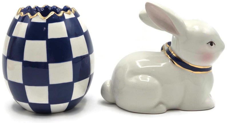 Juego de pesas para servilletas y palillos de dientes con forma de huevo, diseño de conejito azul a cuadros Royal Check de Mackenzie Childs imagen 3