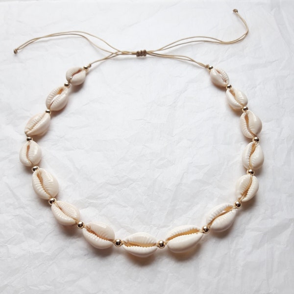 Collier ras de cou coquillages cauris naturels et perles dorées, collier réglable, cadeau femme