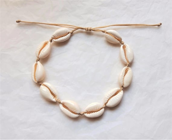 Bracelet Shamballa Artisanal 3 Rangs Avec Perles Et Coquillage Cauri - Neuf De Stock, Réglable