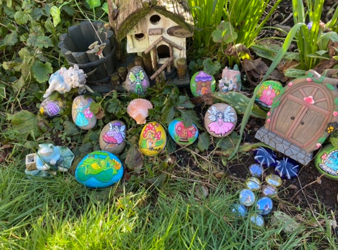 Fairy pebbles/ Fairy garden pebbles/ Hand painted fairy garden Etsy