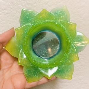 Green Tealight Candle Holder