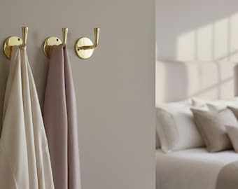 Gancho de pared marroquí de latón hecho a mano: Percha de latón macizo sin lacar