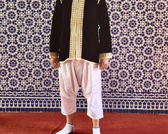 Handmade Moroccan Jabador Tunic: Cotton-Wool Blend, Atlas Mountain Design