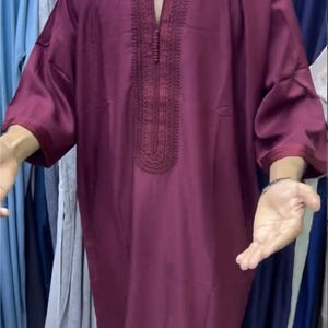 Broderad marockansk Gandoura – Djellaba-tunika för män, handgjord lätt kaftan för Eid, Ramadan och bröllop Burgundy