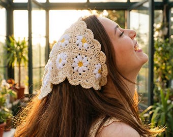 Crochet Daisy Bandana Pattern, Granny Square Headscarf Kerchief, Boho Hair Scarf PDF