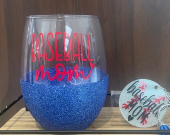 Baseball Mom, Mom Life, Wine Glass, Wine Gift, Gift for Mom, Baseball Life, Little League