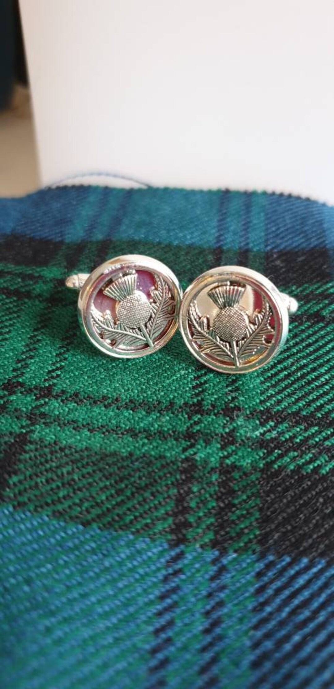 Scottish Thistle Cufflinks By Cadogan Gifts – Rhodium Plated, Presented In Box (X2AJ214)