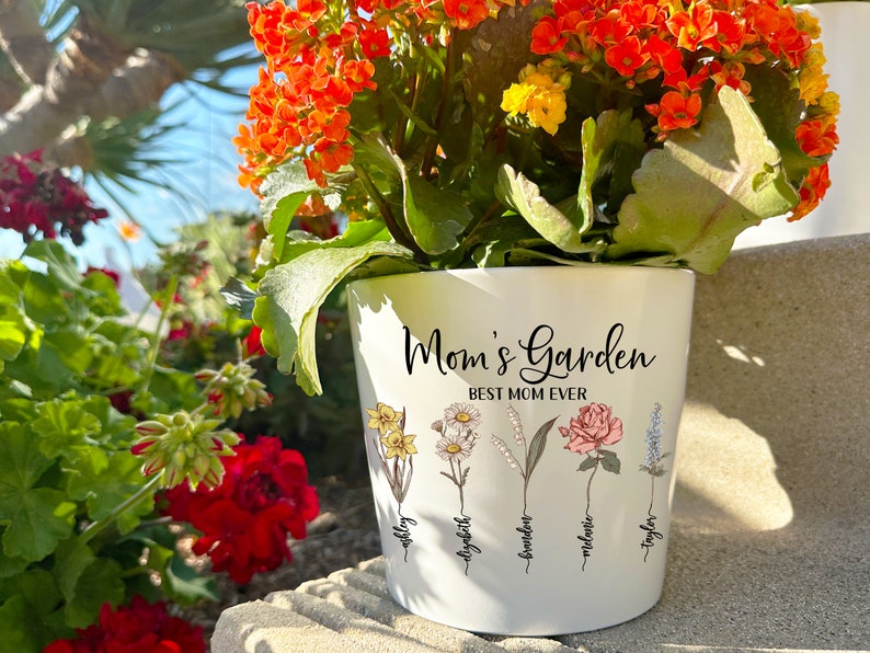 Personalized Flower Pot For Grandmas Garden Gift for Grandma, Birth Flower Mom Gifts from Daughter, Personalized Gifts for Mothers Day Gifts image 4