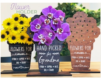 Mother&#39;s Day Hand Picked Flower Holder for Mom Gift for Grandma, Custom Name Floral Gift for Mom, Personalized Wooden Flower Holder Grandma
