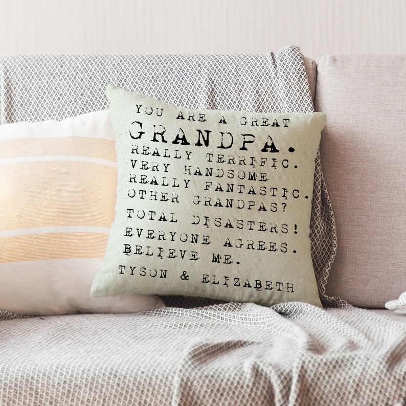 Personalized 18x18 Throw Pillows for Christmas House Decoration Customize Farmhouse Happy Merry Xmas Tree Pillow Case Housewarming Gift D8