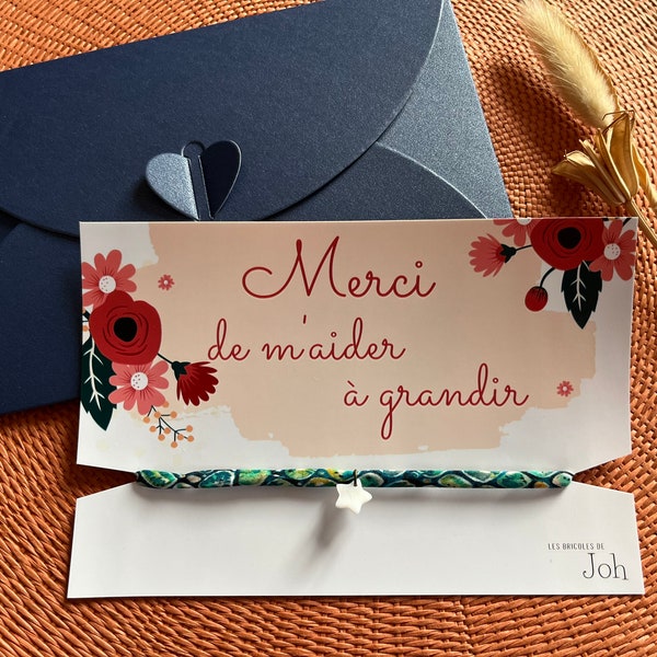 Bracelet Liberty, sur sa carte message « Merci de m’aider à grandir ». Idée cadeau originale pour fin d’année crèche, nounou