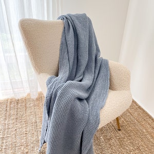 Linen Throw Blanket in Dusty Blue. Waffle textured Throw Blanket In Various Colors. Bedspread, coverlet.