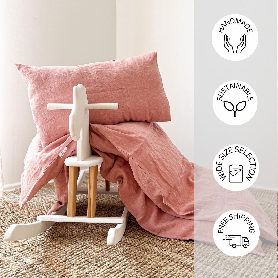 Organiclinen Kids Bedding in Blush. Eco Friendly Crib Bedding. Toddler