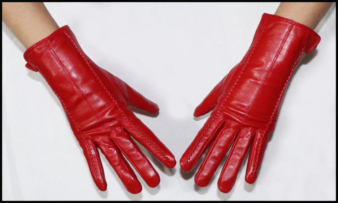 Women's Sheepskin Gloves Winter Warmth Plus Velvet Short Thin Touch