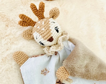 Doudou cerf lange au crochet. Doudou souple lange cerf cadeau de naissance , peluche cerf doudou tissu doudou crochet doudou bebe cerf