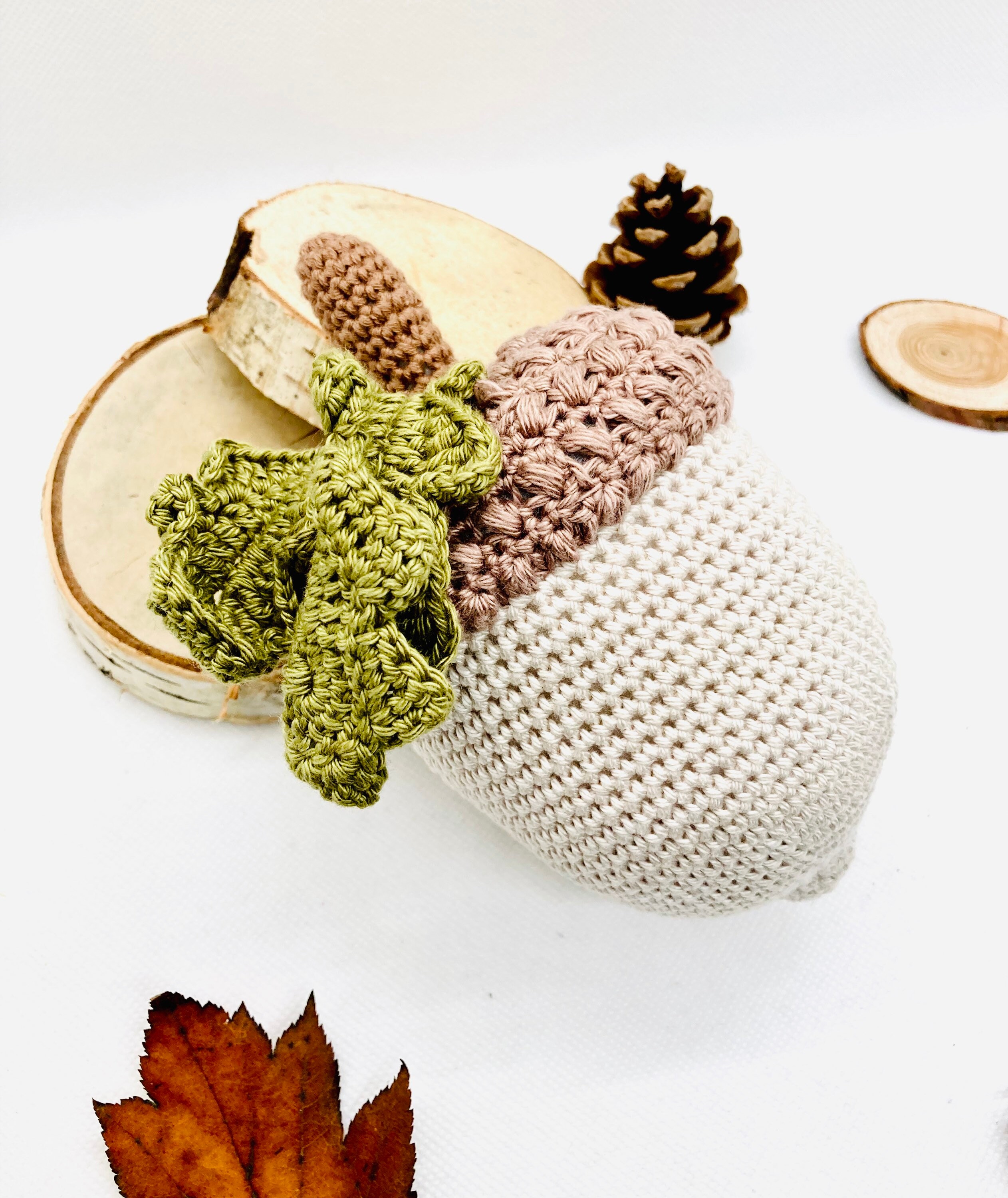 Gland Au Crochet, Objet Décoratif, Décoration d'automne, Accessoire de d'intérieur, Gland, Cadeau Or