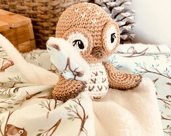 Doudou lange hibou chouette au crochet, cadeau de naissance, doudou de naissance chouette , hibou crochet peluche hibou tissu oiseaux