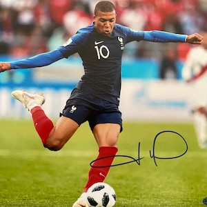 Kylian Mbappe PSG France Autographed Signed 8x10 Photo football MLS W/COA