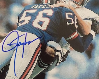 Lawrence Taylor Signed Autographed New York Giants 8x10 Photo - PSA/DNA COA