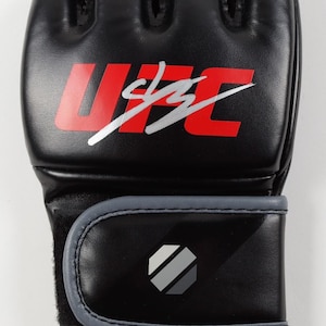 Sean Brady Signed Autographed Ufc Glove AUTHENTICATED by Pristine Auction