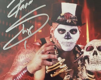 デモリション・アックス直筆サイン入り8x10インチ写真（ベケット社鑑定