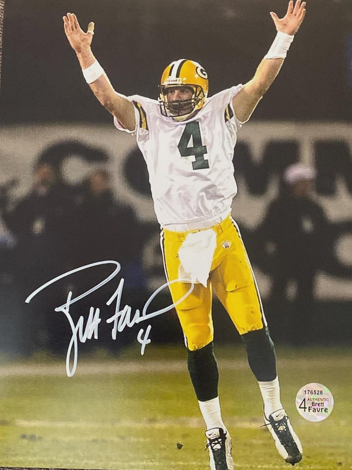 Brett Favre Farve Signed Autographed 8x10 Photo NFL Green Bay