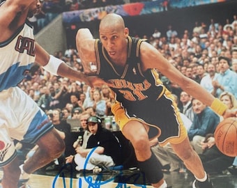 レジー・ミラーが9秒間で8得点を挙げ、1995年NBAプレーオフ第1戦でNY