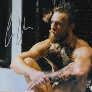 Conor Mcgregor Signed 8X10 Photo Notorious Mystic Mac Ufc BECKETT COA